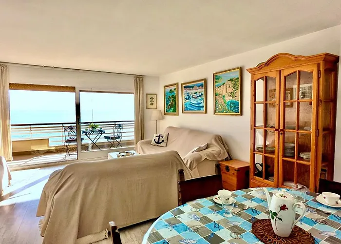 Evh124 En Primera Linea De Mar 또사데마르